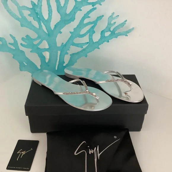 Giuseppe Zanotti NEW Silver Leather Crystal Embellished Thong Sandals Shoes 37